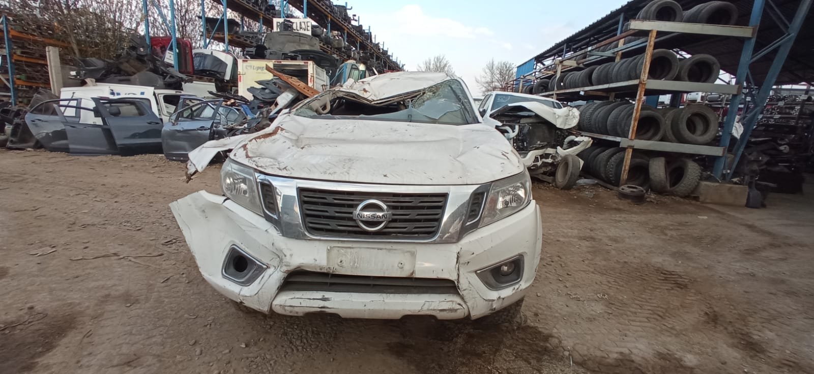 Repuestos Nissan Np300 2017 2.3 diésel 4x2 en Desarme