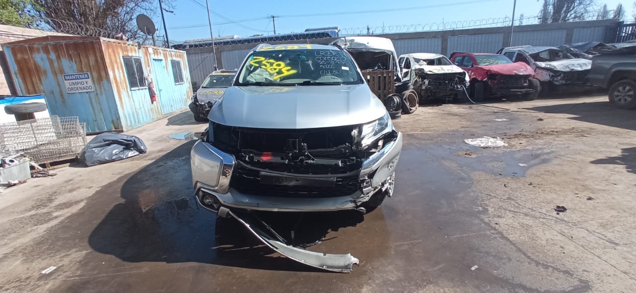 Desarme MITSUBISHI MONTERO 2020