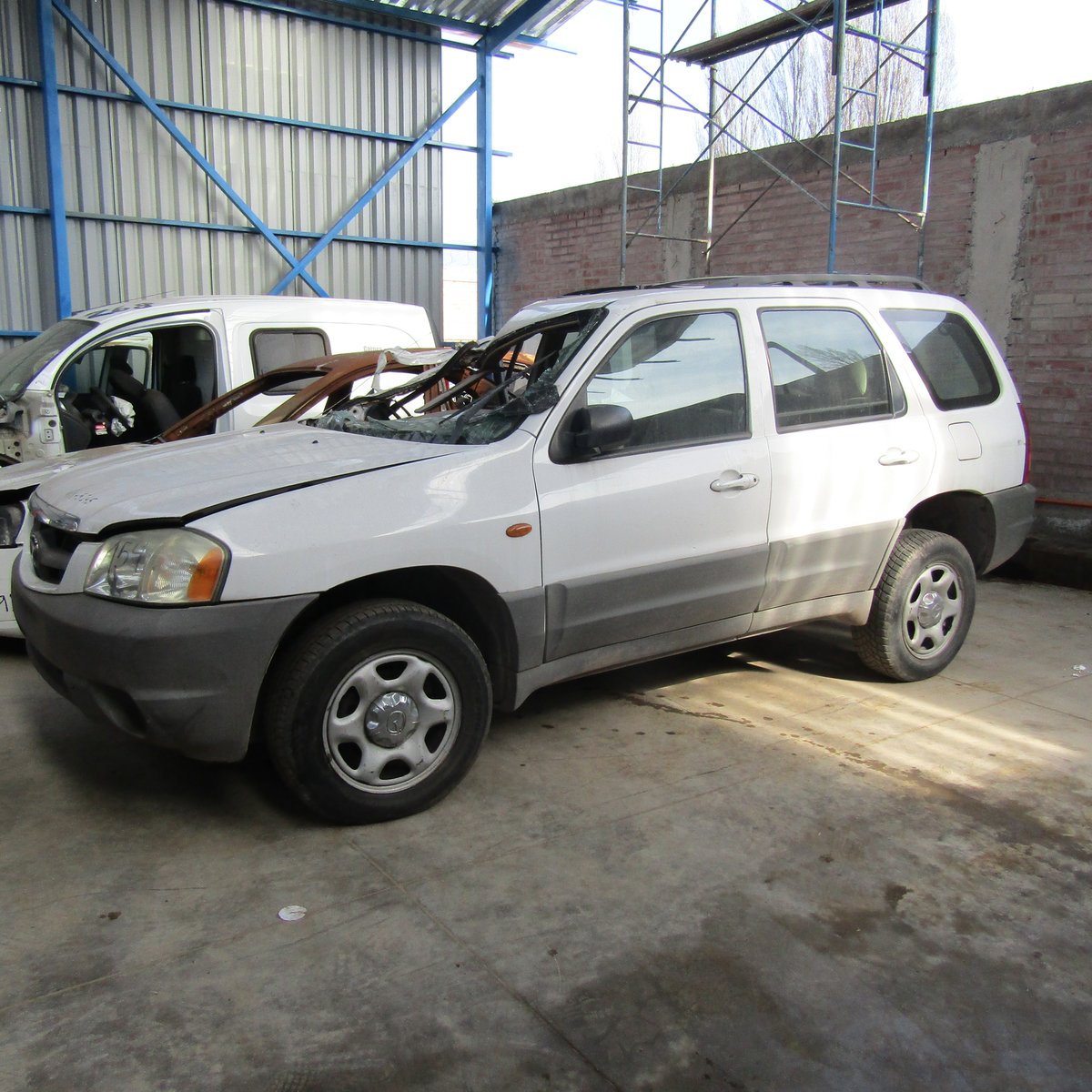 Desarme MAZDA TRIBUTE 2002