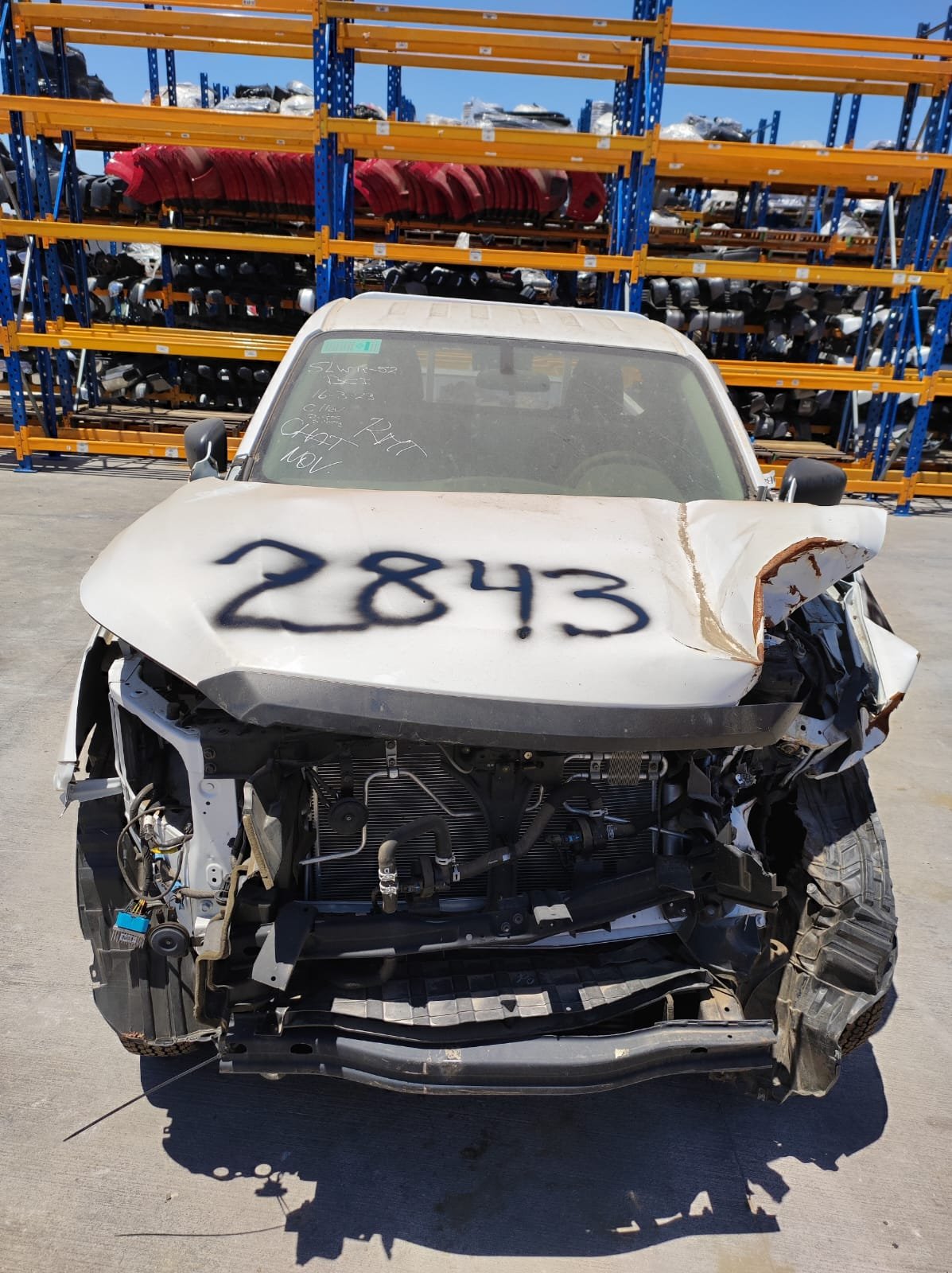 Repuestos Nissan Navara 2023 2.3 diésel 4x4 en Desarme
