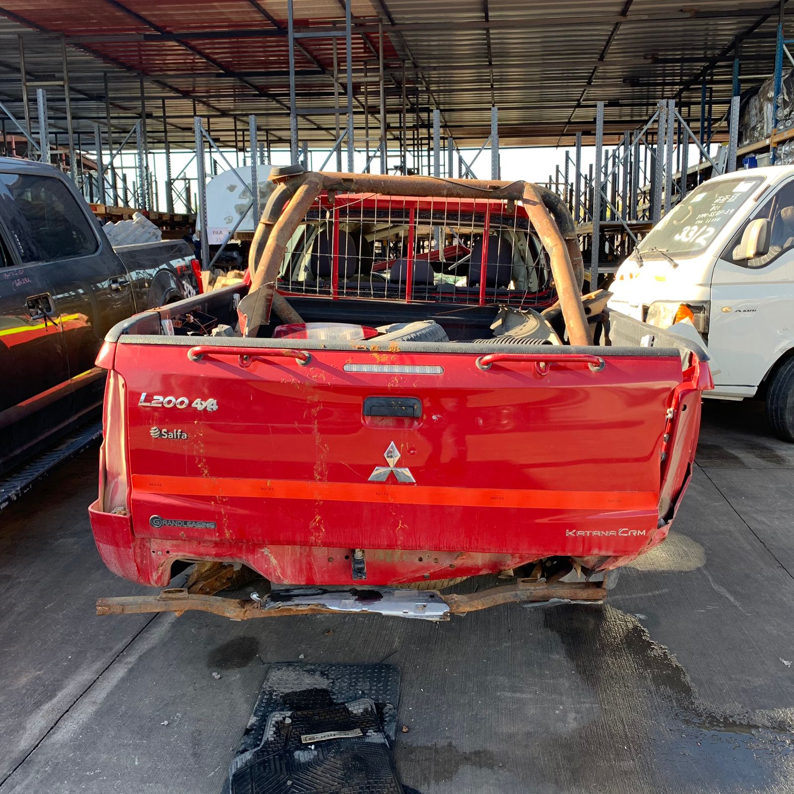 Repuestos Mitsubishi L200 2022 2.4 diésel 4x4 en Desarme