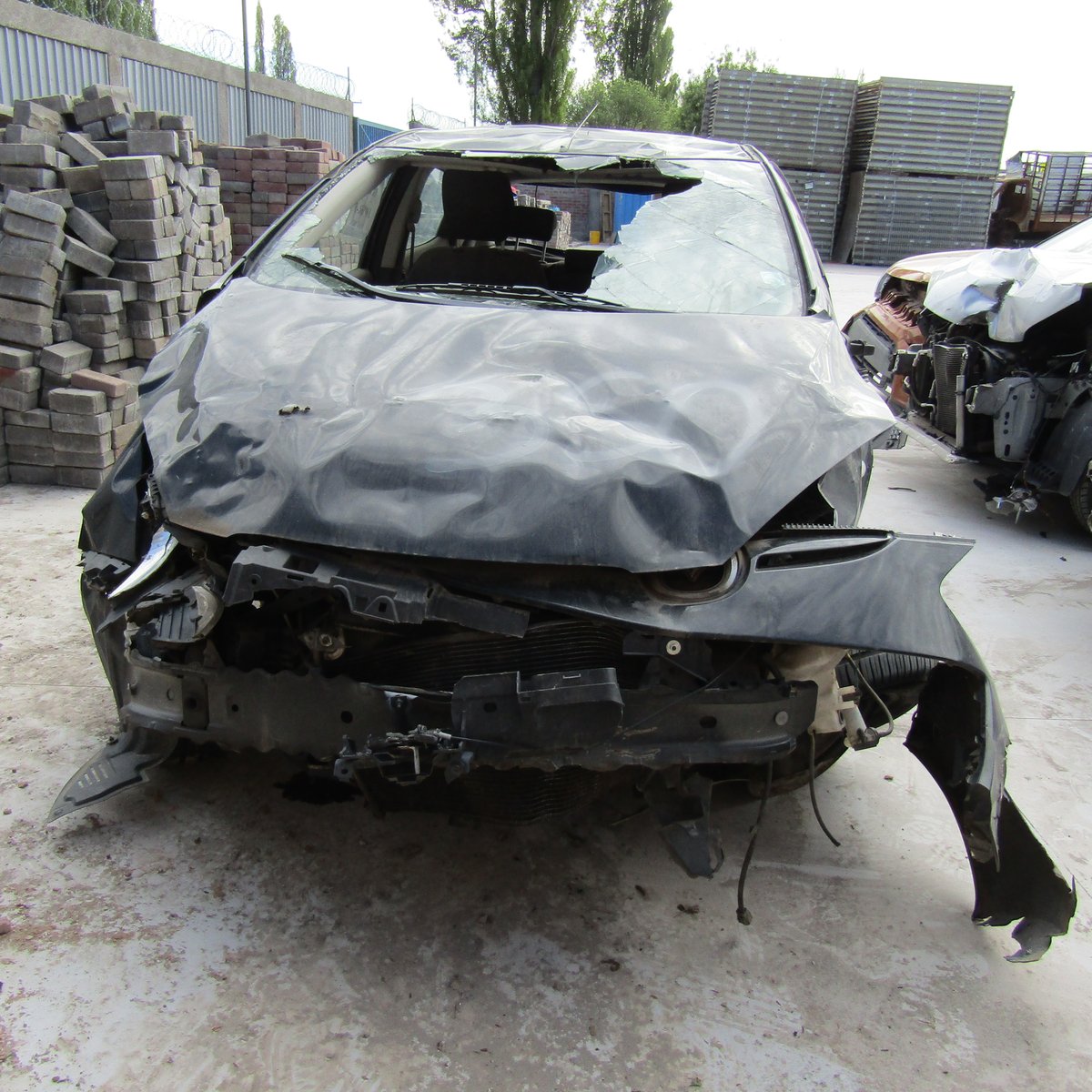 Desarme MAZDA 2 2012