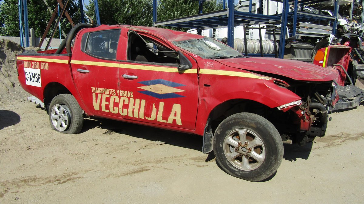 Repuestos Mitsubishi L200 2016 2.4 diésel 4x4 en Desarme