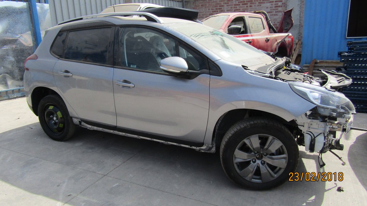 Repuestos Peugeot 2008 2017 1.6 diésel 4x2 en Desarme