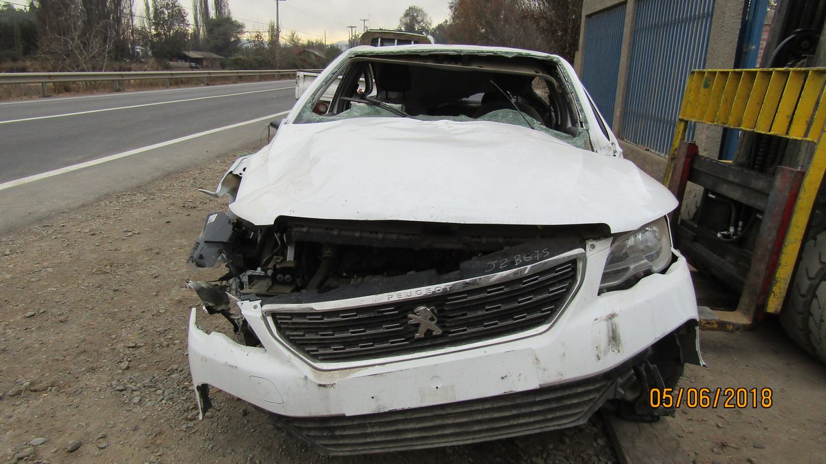 Repuestos Peugeot 301 2018 1.6 diésel 4x2 en Desarme