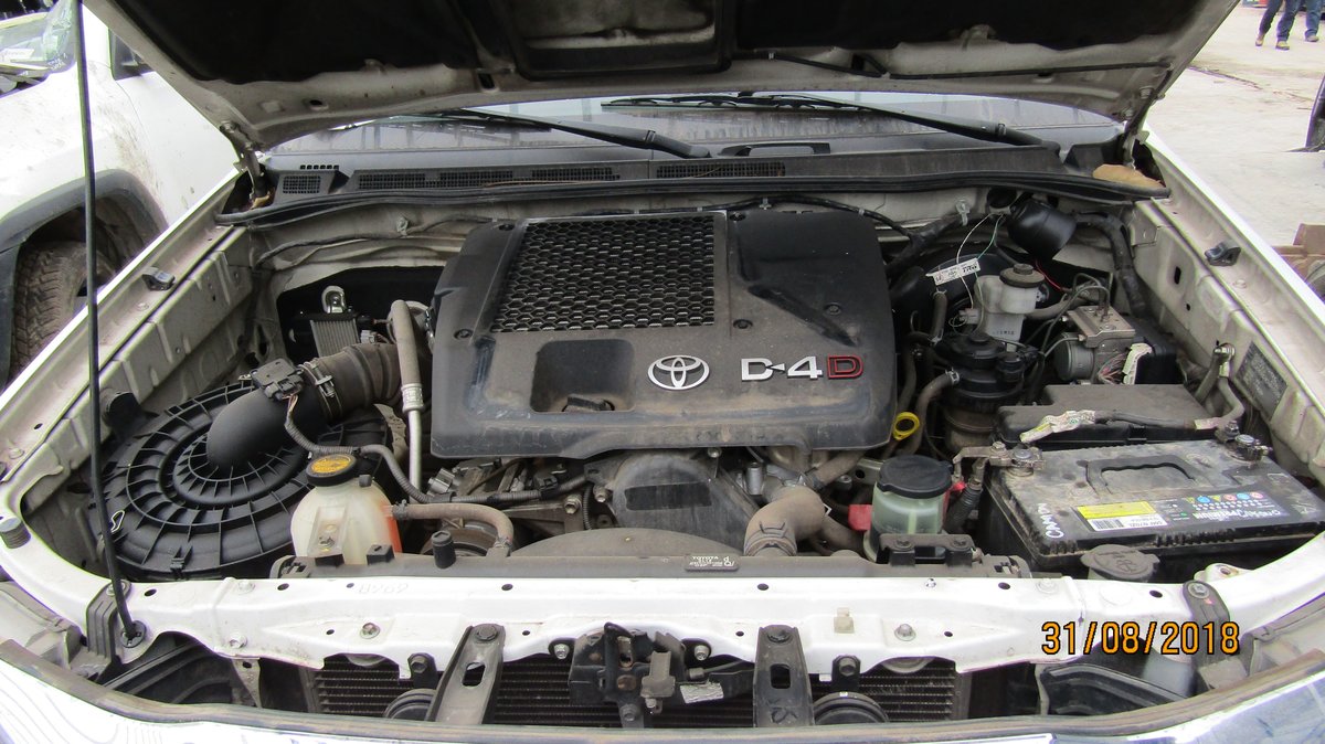 Desarme TOYOTA HILUX 2012