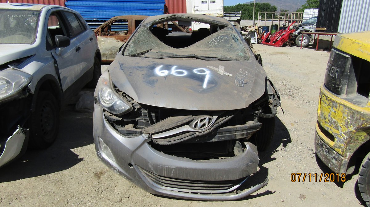Desarme HYUNDAI ELANTRA 2014