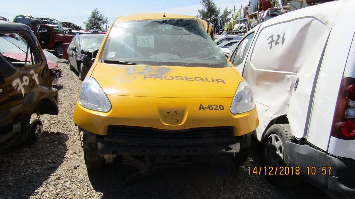 Repuestos Peugeot Partner 2015 1.6 diésel 4x2 en Desarme