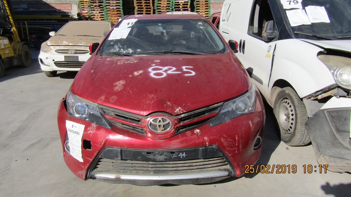Desarme TOYOTA AURIS 2014