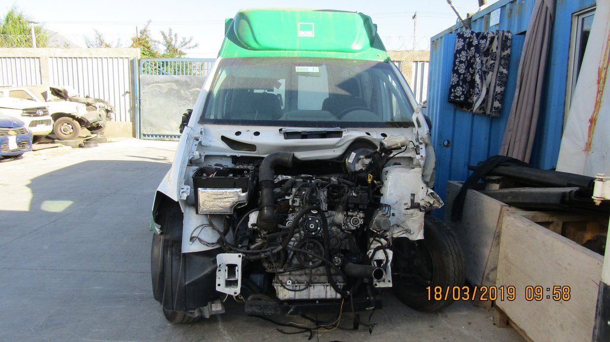 Repuestos Mercedes Benz Vito 2015 2.1 diésel en Desarme