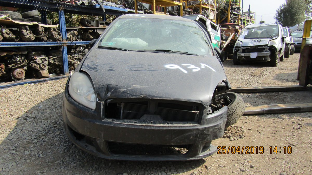 Desarme FIAT LINEA 2014