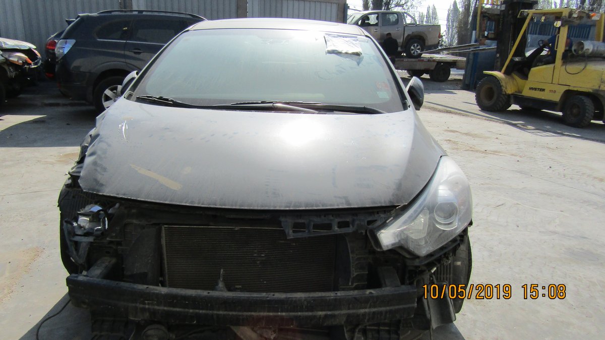 Desarme KIA CERATO 2014