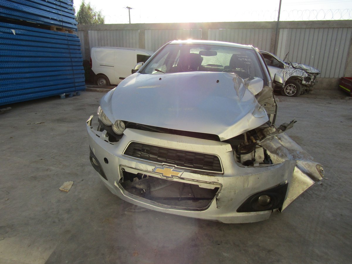 Desarme CHEVROLET SONIC 2014